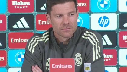 卡瓦哈尔与阿诺德谁首发？阿隆索：谁表现得更好，谁就能上场